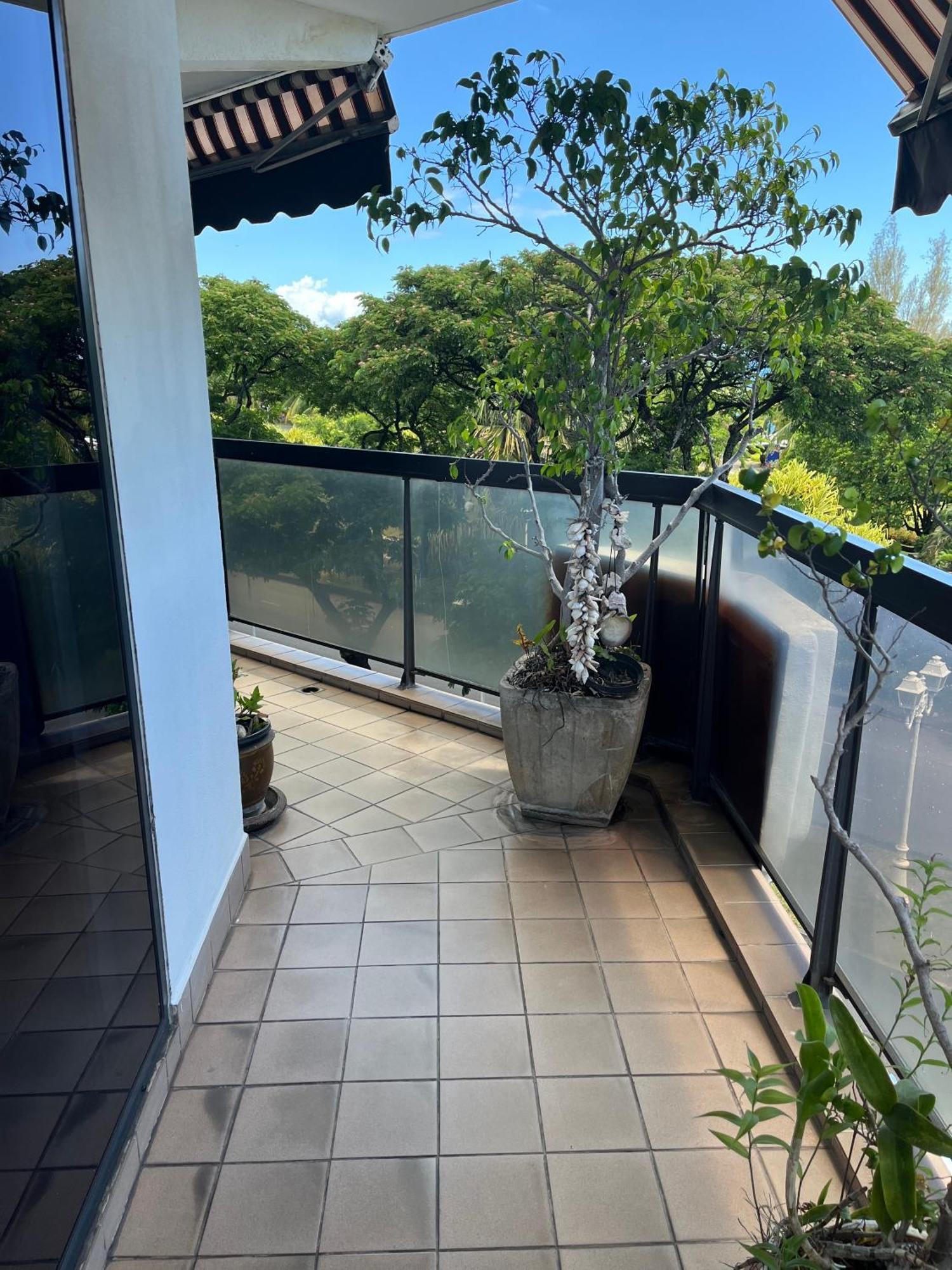 Poerava Tahiti Apartment Папеете Екстериор снимка